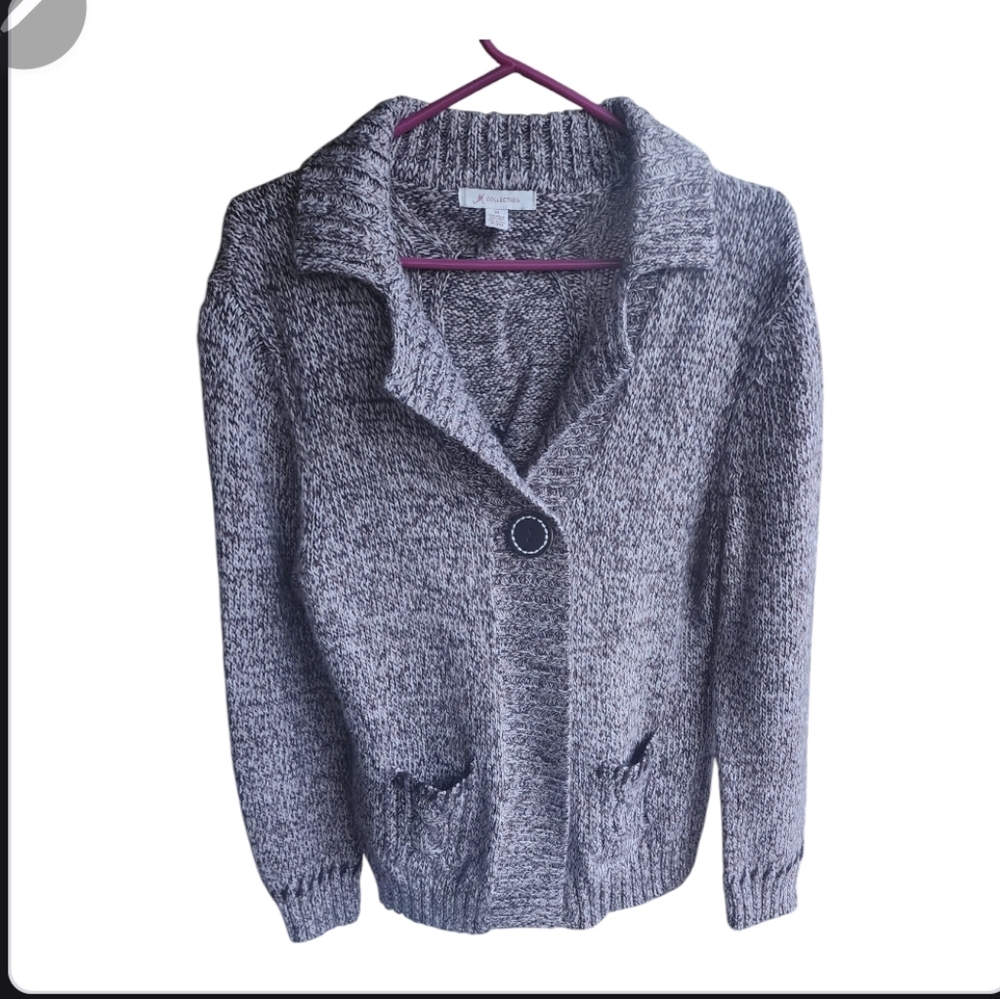 M collection Cozy Gray Women's Sweater Size M